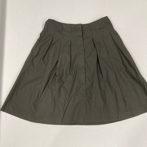 Banana Republic 
Skirt - Picture 6 of 10